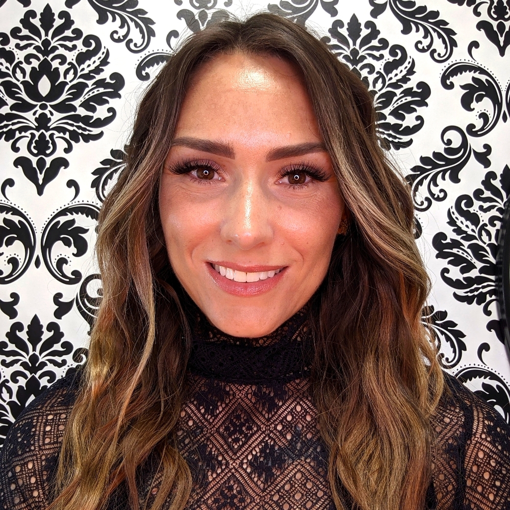 Meet your Posher, Hillary